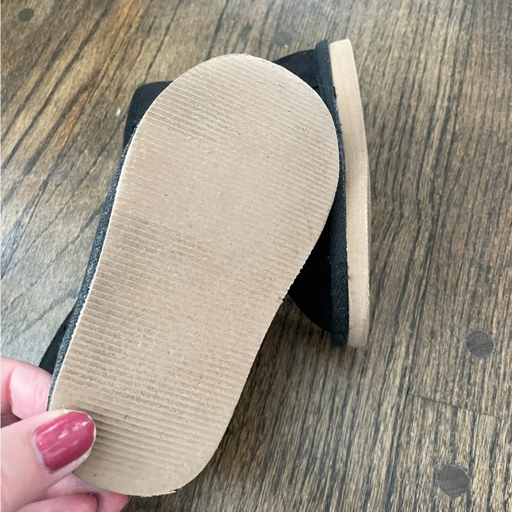 Black slip on boots